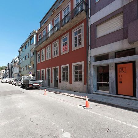 Bombarda Gallery Yard Porto Exterior foto